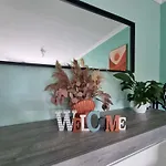 Entier Cosy Au Calme Apartmán *